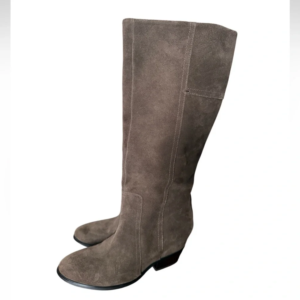 Crown Vintage Tipton Taupe Boots-Size 7.5